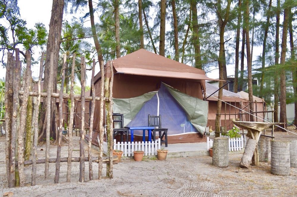 Micky Monkey Beach Hotel Phuket Maikhao Thailand マイカオビーチ エクステリア 写真